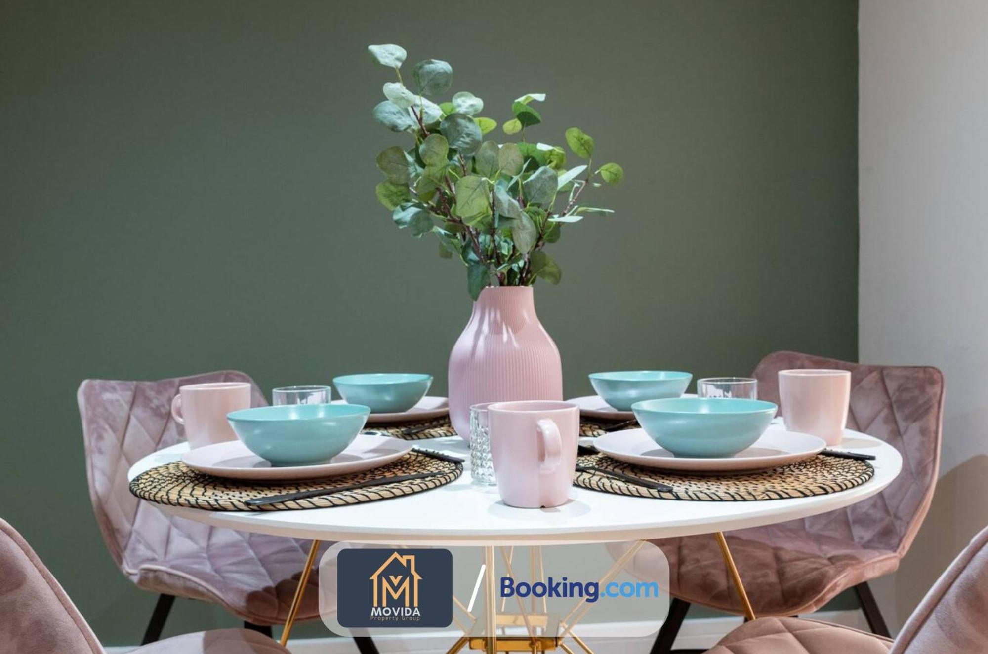 Stylish Two Bed Town Centre Apartment By Movida Property Group Short Lets & Serviced Accommodation With Parking Харогейт Екстериор снимка