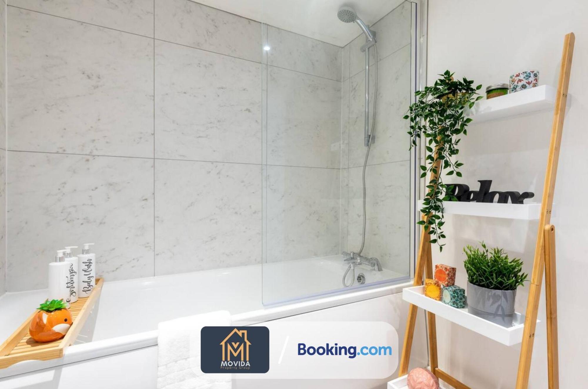 Stylish Two Bed Town Centre Apartment By Movida Property Group Short Lets & Serviced Accommodation With Parking Харогейт Екстериор снимка